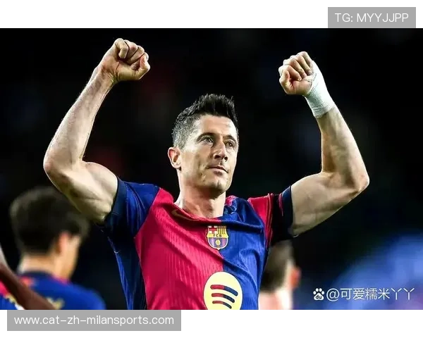 巴萨莱万中路抢点头球让守门员绝望：一记进球背后的训练与热爱